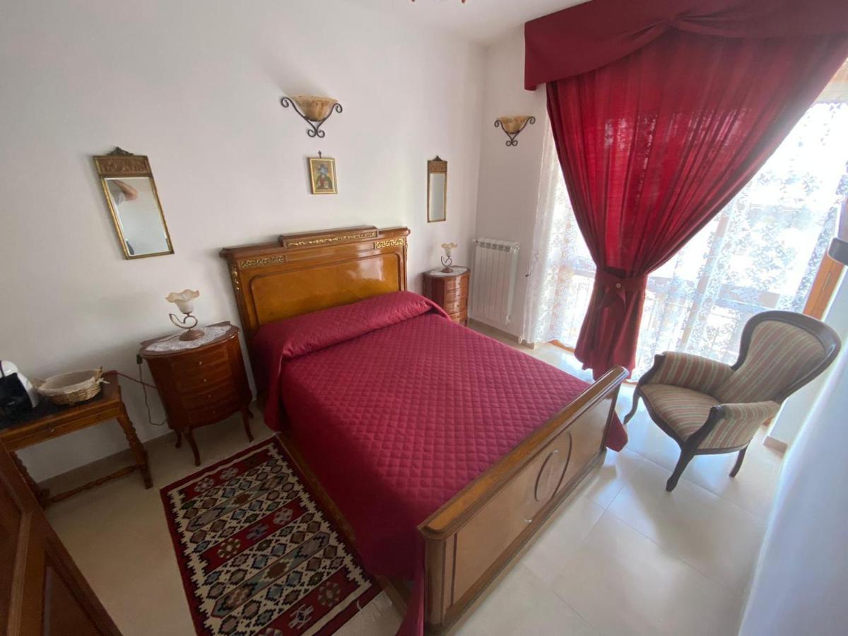 ليتشي B&B Larazzo المظهر الخارجي الصورة