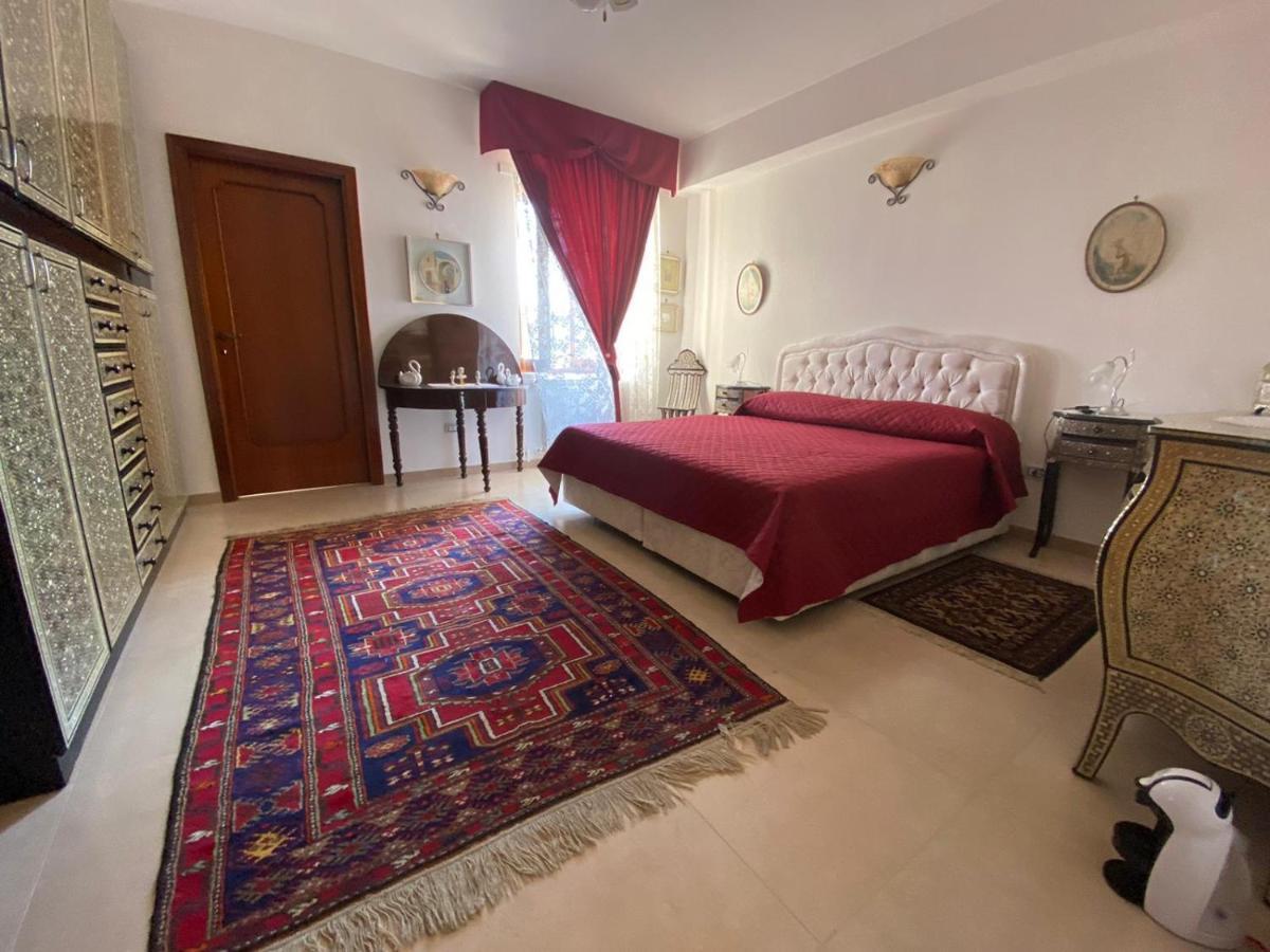 ليتشي B&B Larazzo المظهر الخارجي الصورة