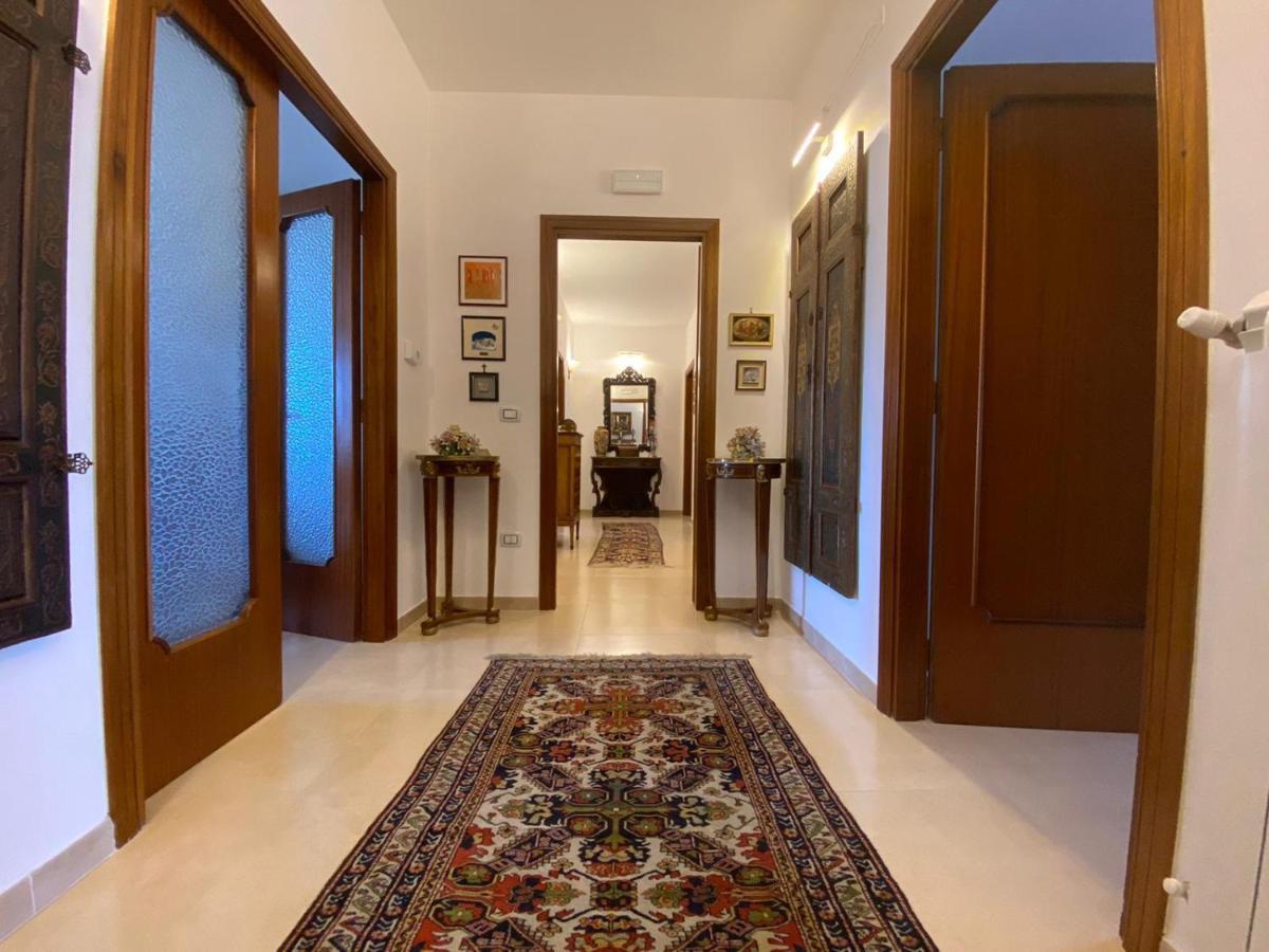ليتشي B&B Larazzo المظهر الخارجي الصورة